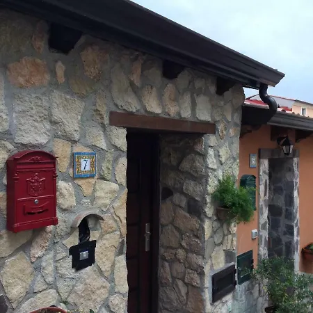 La Casetta Di Elena 公寓 *